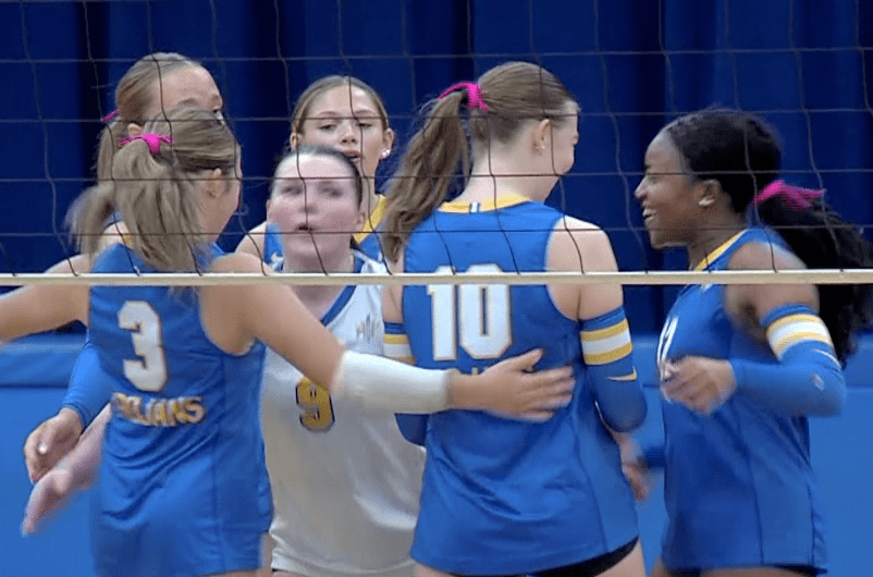 Maroa Forsyth Defeats Taylorville to Secure Regional Title — Now Decatur
